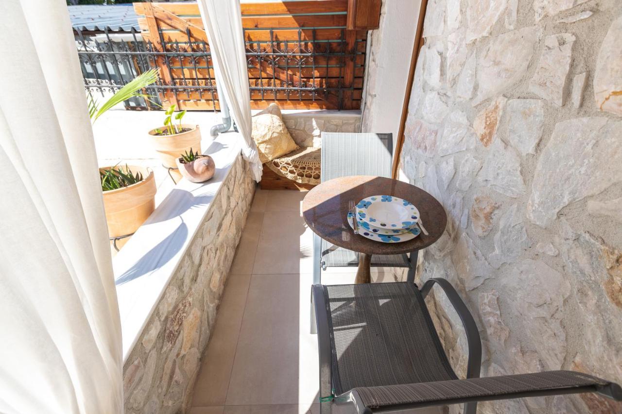 Nymphes House Pefkochori Villa Dış mekan fotoğraf